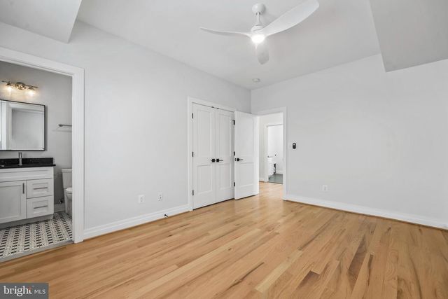 924 28TH ST S, Arlington, VA 22202
