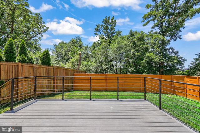 924 28TH ST S, Arlington, VA 22202