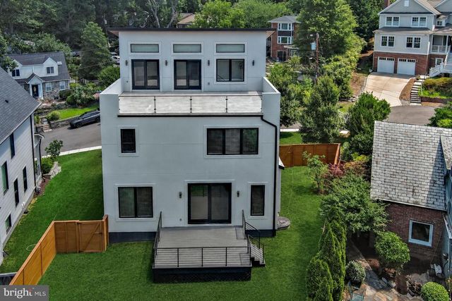 924 28TH ST S, Arlington, VA 22202
