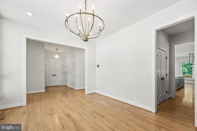 924 28TH ST S, Arlington, VA 22202