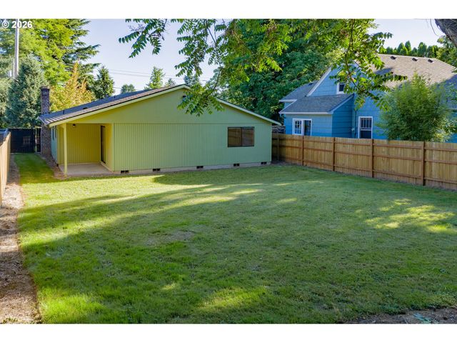 11020 Ne PRESCOTT St, Portland, OR 97220