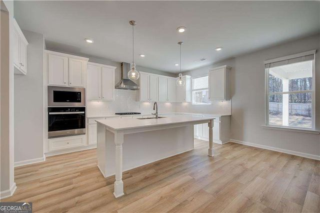 180 Dalston Cove, Stockbridge, GA 30281