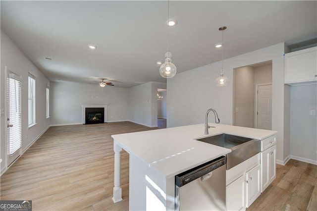 180 Dalston Cove, Stockbridge, GA 30281