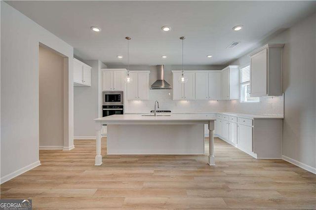 180 Dalston Cove, Stockbridge, GA 30281