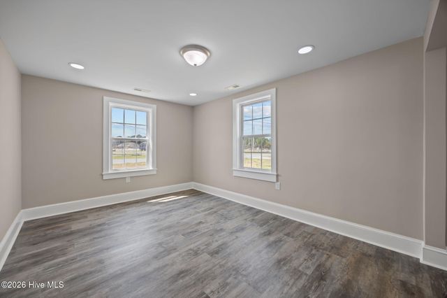 812 Grimes Road, Washington, NC 27889