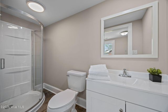 812 Grimes Road, Washington, NC 27889