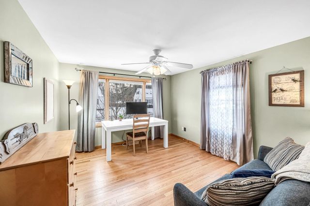 24 Laurel Street, Brattleboro, VT 05301