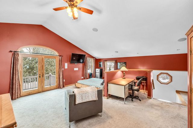 24 Laurel Street, Brattleboro, VT 05301