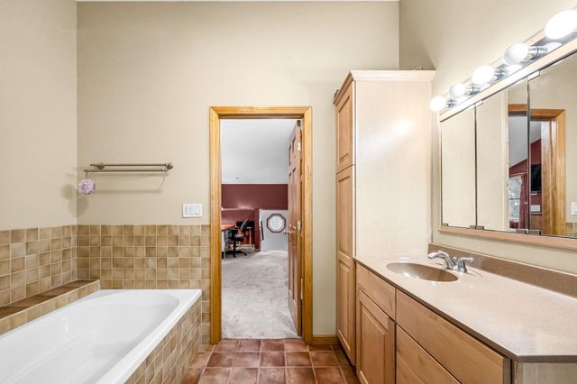 24 Laurel Street, Brattleboro, VT 05301