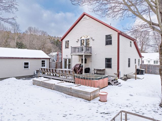 24 Laurel Street, Brattleboro, VT 05301