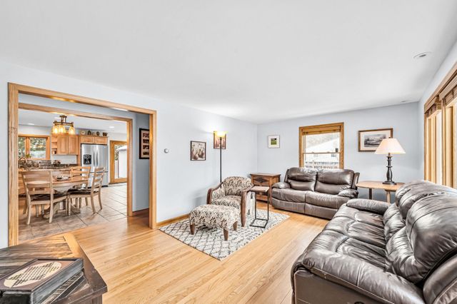 24 Laurel Street, Brattleboro, VT 05301