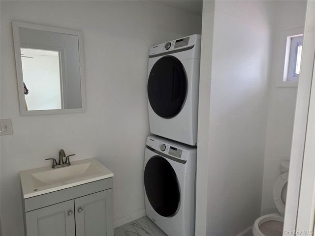 38 Laura Lane, Kiamesha Lake, NY 12751