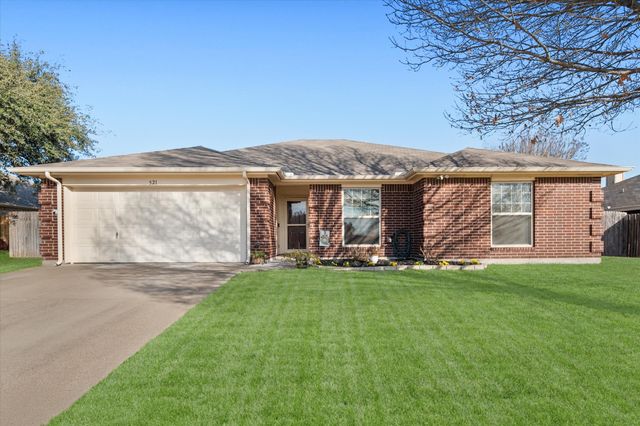 521 E Oak Street, Aledo, TX 76008