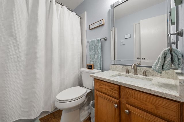 521 E Oak Street, Aledo, TX 76008