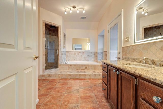 11418 Cedarwood Drive, Humble, TX 77338