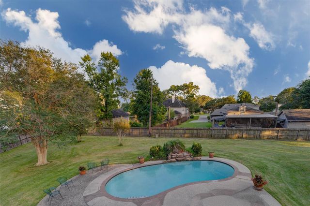 11418 Cedarwood Drive, Humble, TX 77338