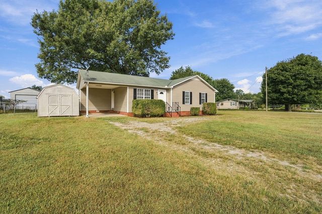 29 Ellis Childress Rd, Fayetteville, TN 37334