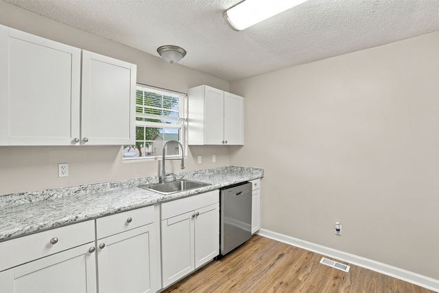 29 Ellis Childress Rd, Fayetteville, TN 37334