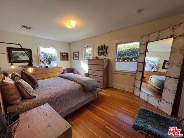 1315 N McCadden Place, Los Angeles, CA 90028