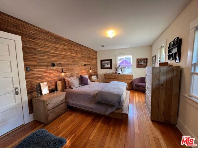 1315 N McCadden Place, Los Angeles, CA 90028
