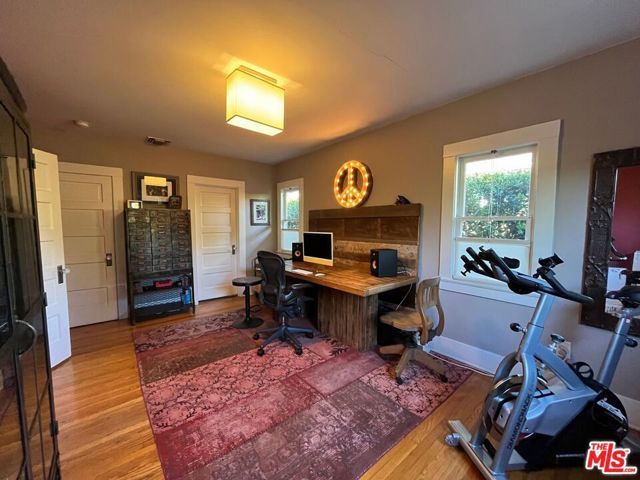 1315 N McCadden Place, Los Angeles, CA 90028