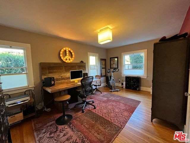 1315 N McCadden Place, Los Angeles, CA 90028