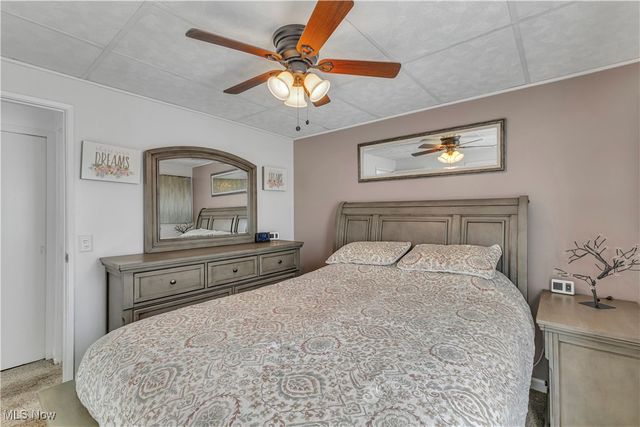 12104 Alton Drive, Grafton, OH 44044