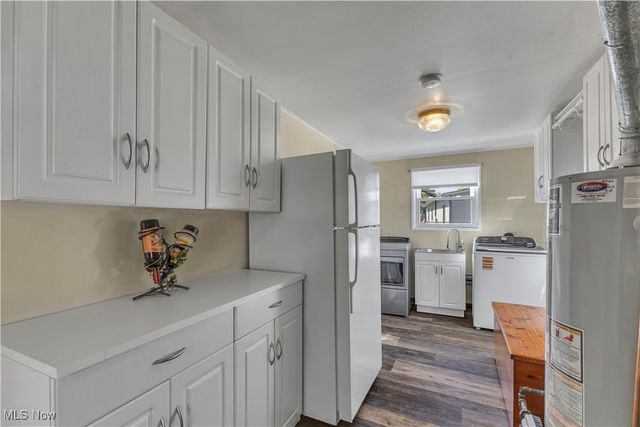 12104 Alton Drive, Grafton, OH 44044