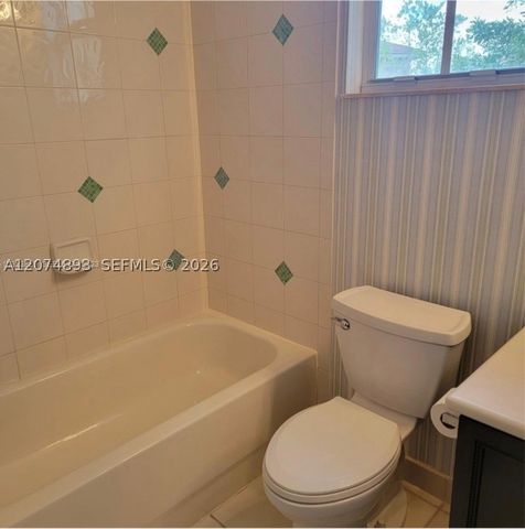 2851 W Prospect Rd 1006, Tamarac, FL 33309