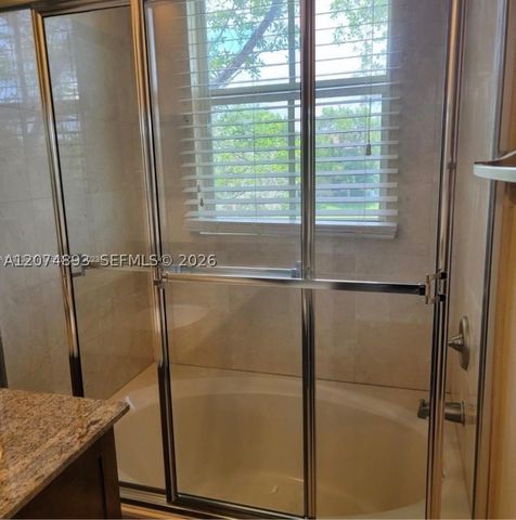 2851 W Prospect Rd 1006, Tamarac, FL 33309