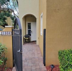2851 W Prospect Rd 1006, Tamarac, FL 33309