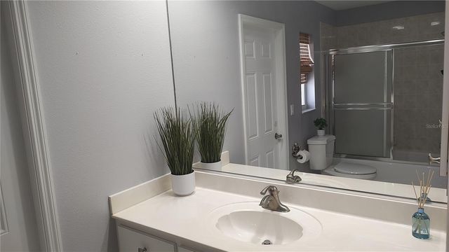 4835 JACARANDA HEIGHTS DRIVE, Venice, FL 34293