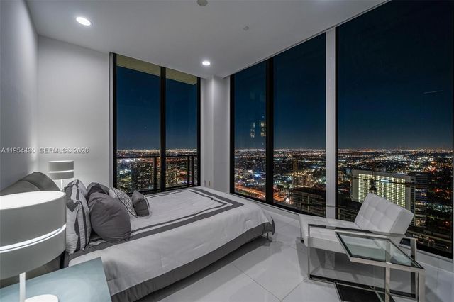 3131 NE 7th Ave UPH5303, Miami, FL 33137