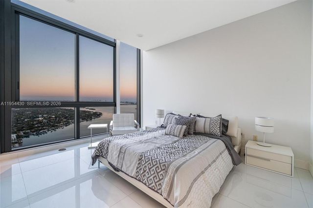 3131 NE 7th Ave UPH5303, Miami, FL 33137