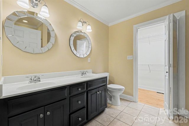 1436 20th Avenue Place NE, Hickory, NC 28601