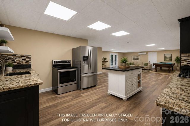 1436 20th Avenue Place NE, Hickory, NC 28601