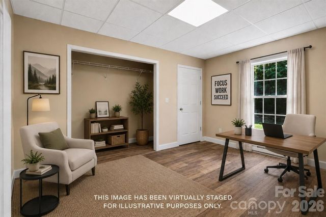 1436 20th Avenue Place NE, Hickory, NC 28601