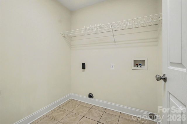 1436 20th Avenue Place NE, Hickory, NC 28601