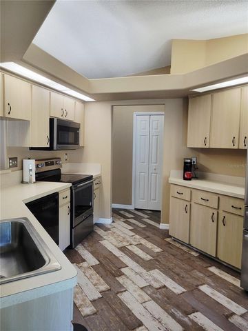 9153 MICHIGAN AVENUE, Weeki Wachee, FL 34613