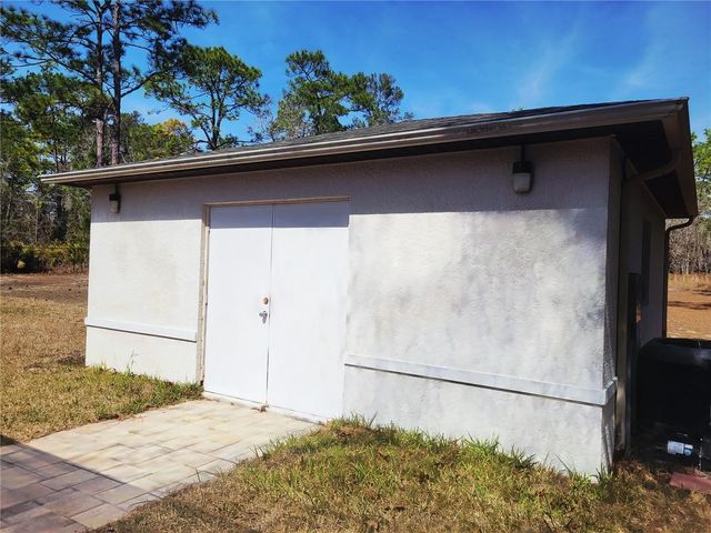 9153 MICHIGAN AVENUE, Weeki Wachee, FL 34613