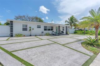 2830 NW 156th St, Miami Gardens, FL 33054
