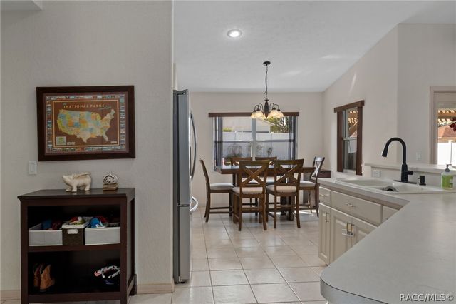 9054 E Coker Creek Lane, Inverness, FL 34450