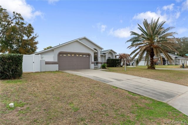 9054 E Coker Creek Lane, Inverness, FL 34450