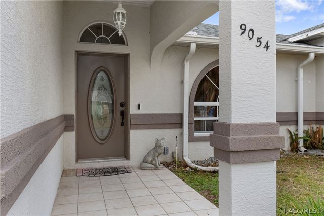 9054 E Coker Creek Lane, Inverness, FL 34450