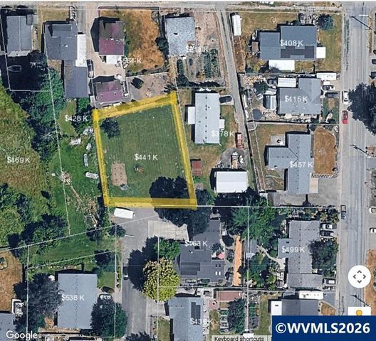 210 S 2nd (Next to) St, Carlton, OR 97111