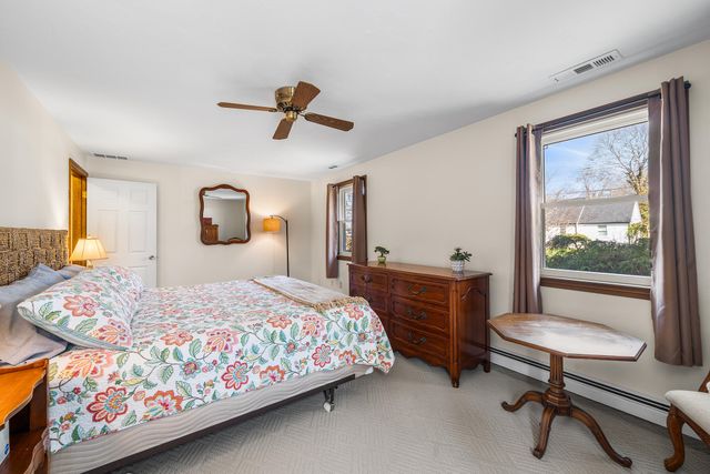 15 Pine Valley Road, Hyannis, MA 02601