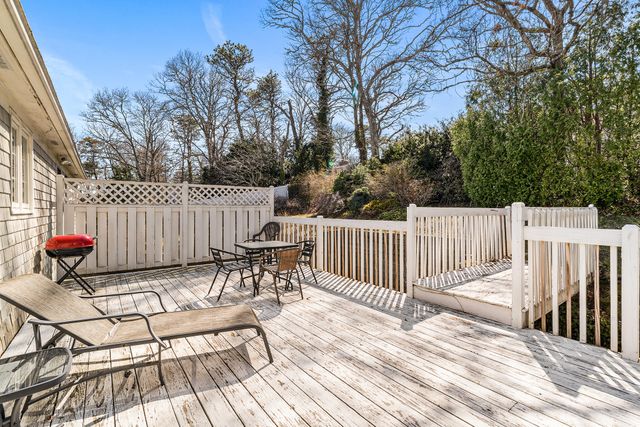 15 Pine Valley Road, Hyannis, MA 02601