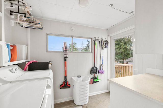 24 S Main Street, Startex, SC 29377