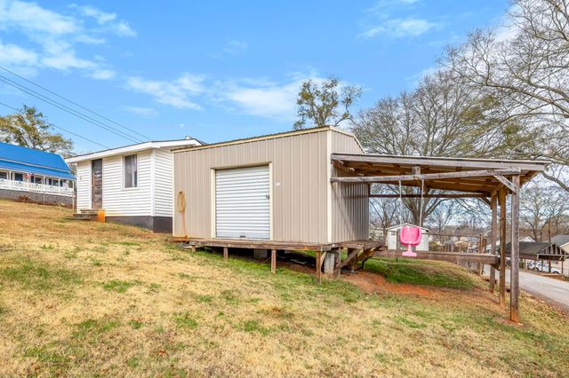 24 S Main Street, Startex, SC 29377