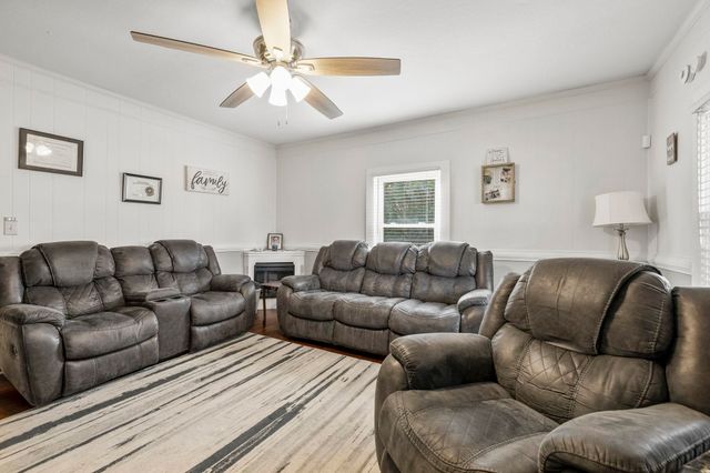 24 S Main Street, Startex, SC 29377